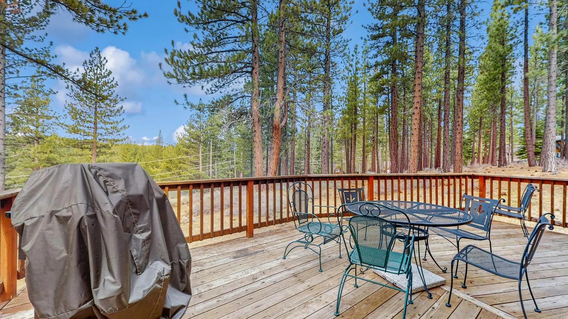 Tallac Views Getaway South Lake Tahoe Hébergement de vacances